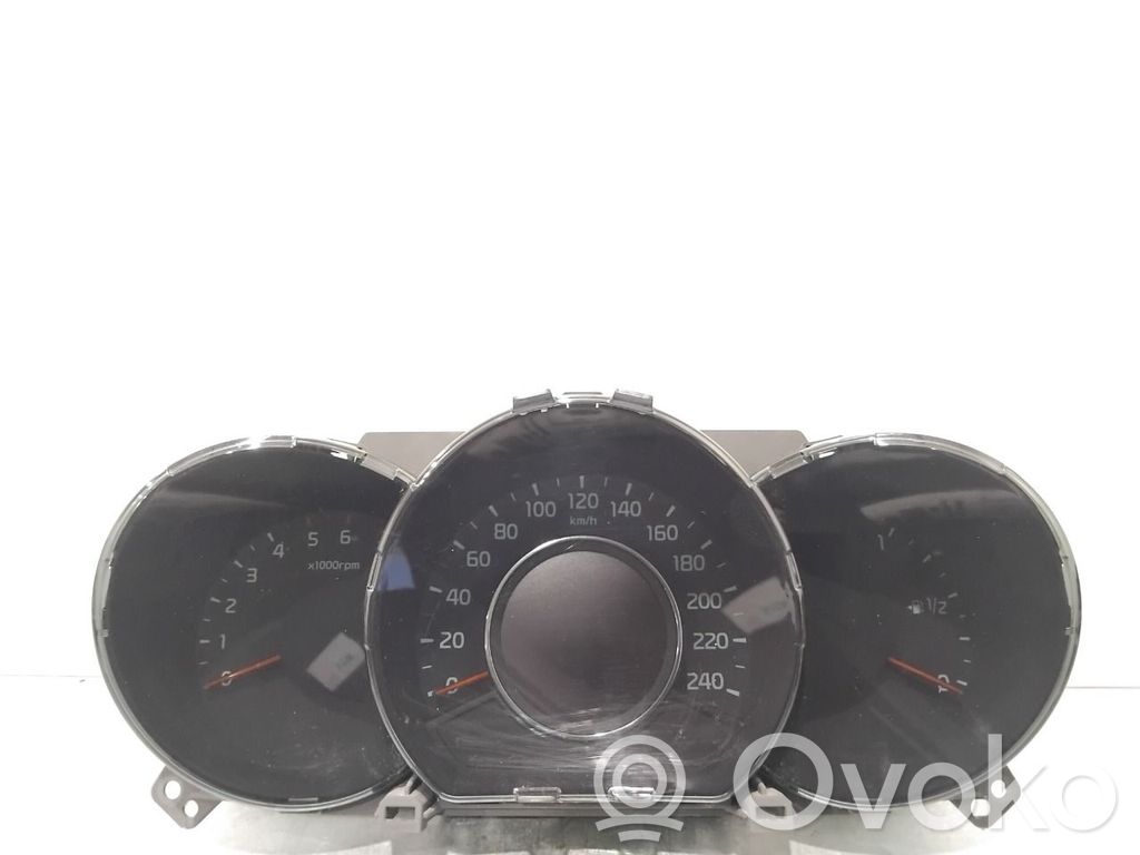 KIA Ceed Geschwindigkeitsmesser Cockpit 
