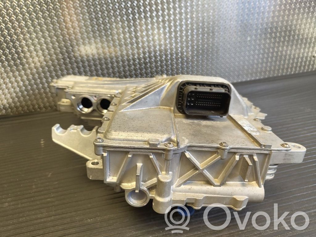Mercedes-Benz EQC Spannungswandler Wechselrichter Inverter 
