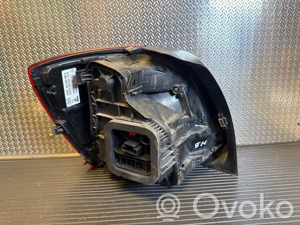 Volkswagen Polo V 6R Rear/tail lights 