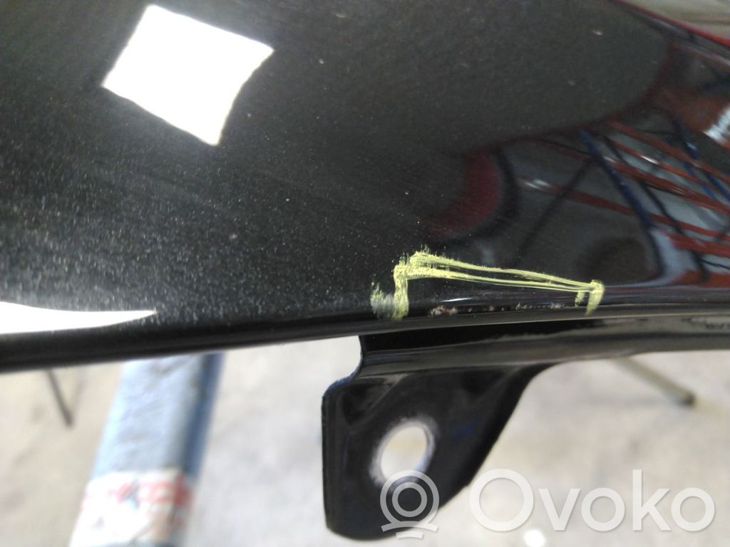 Tesla Model S Крыло 