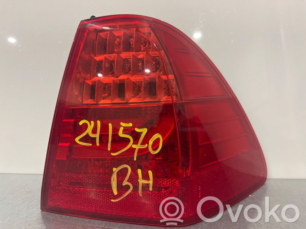 BMW 3 E90 E91 Rückleuchte Heckleuchte 