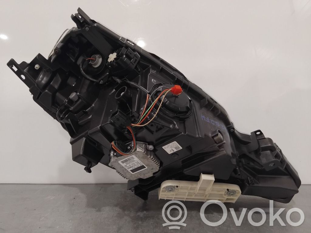 Nissan Leaf I (ZE0) Scheinwerfer