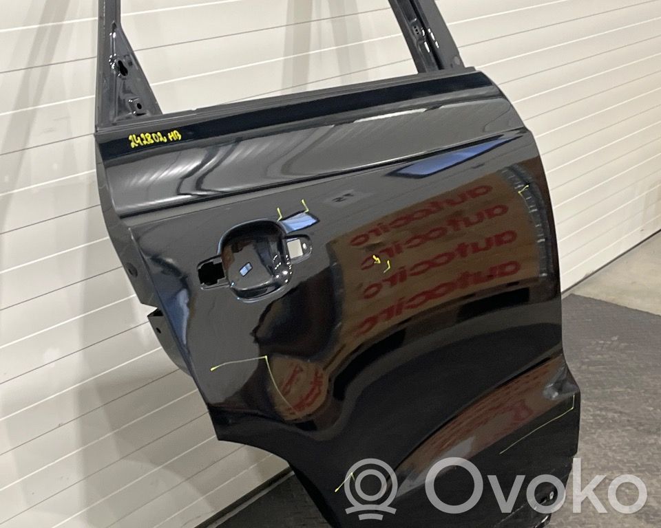 Audi Q3 8U Takaovi