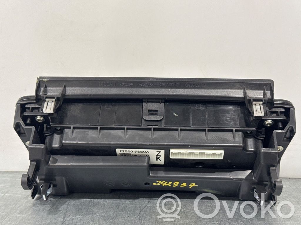 Nissan Leaf II (ZE1) Console centrale, commande chauffage/clim 