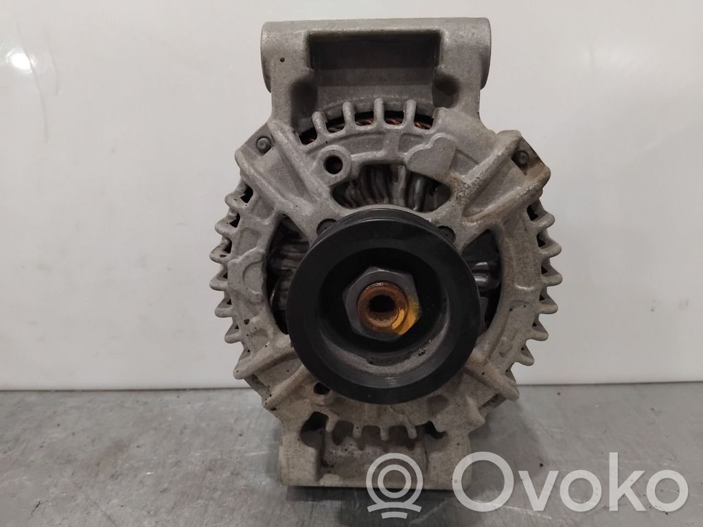 Opel Corsa E Lichtmaschine 