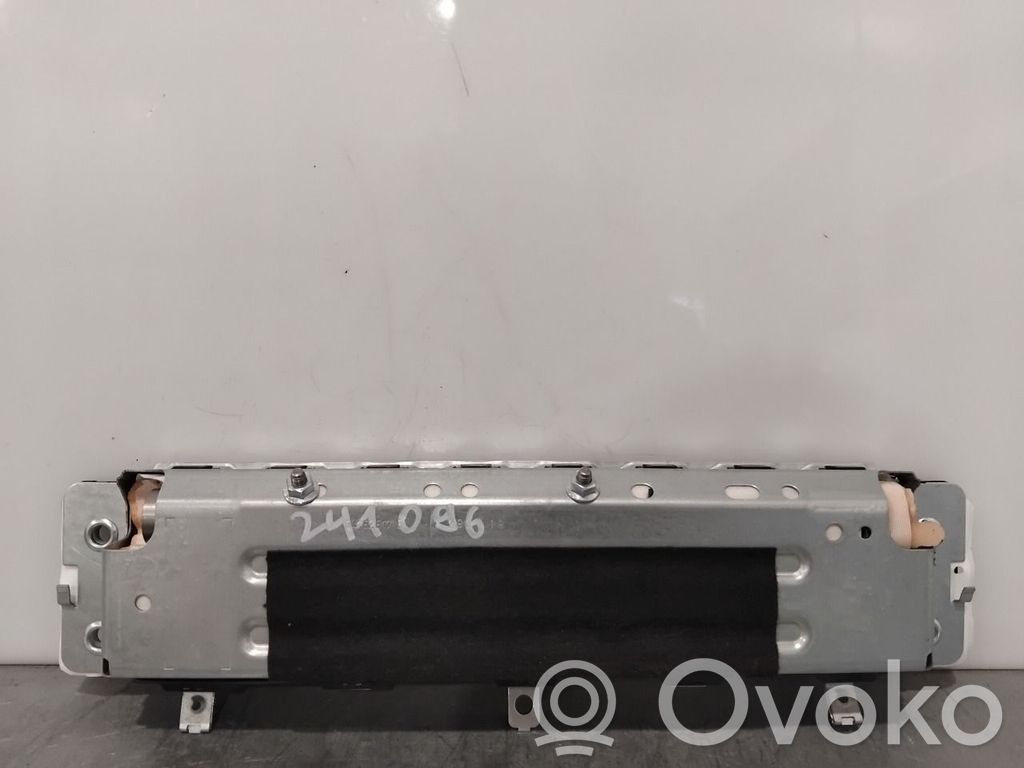 Volvo S90, V90 Polviturvatyyny 