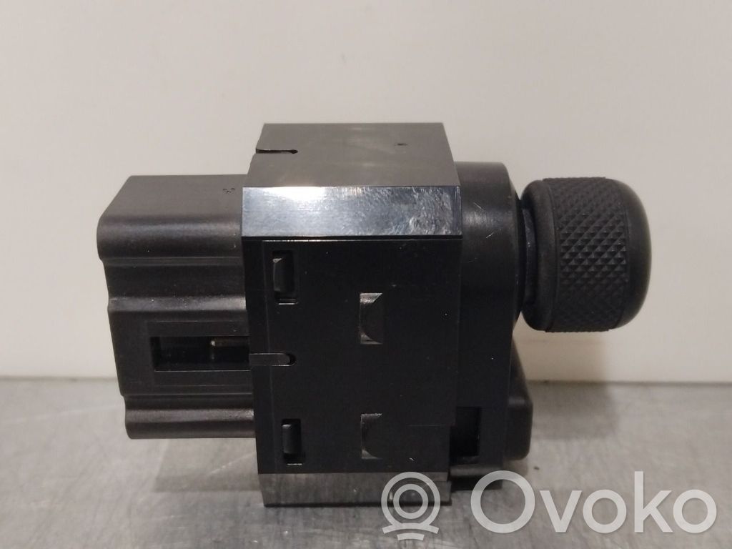 Suzuki SX4 S-Cross Wing mirror switch 