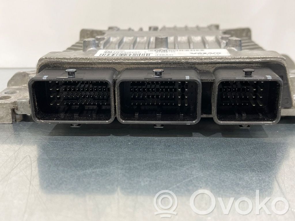 Volvo V70 Unidad de control/módulo ECU del motor 
