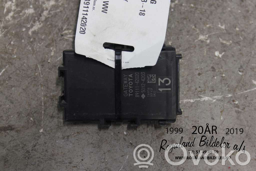 Toyota RAV 4 (XA40) Inne komputery / moduły / sterowniki 