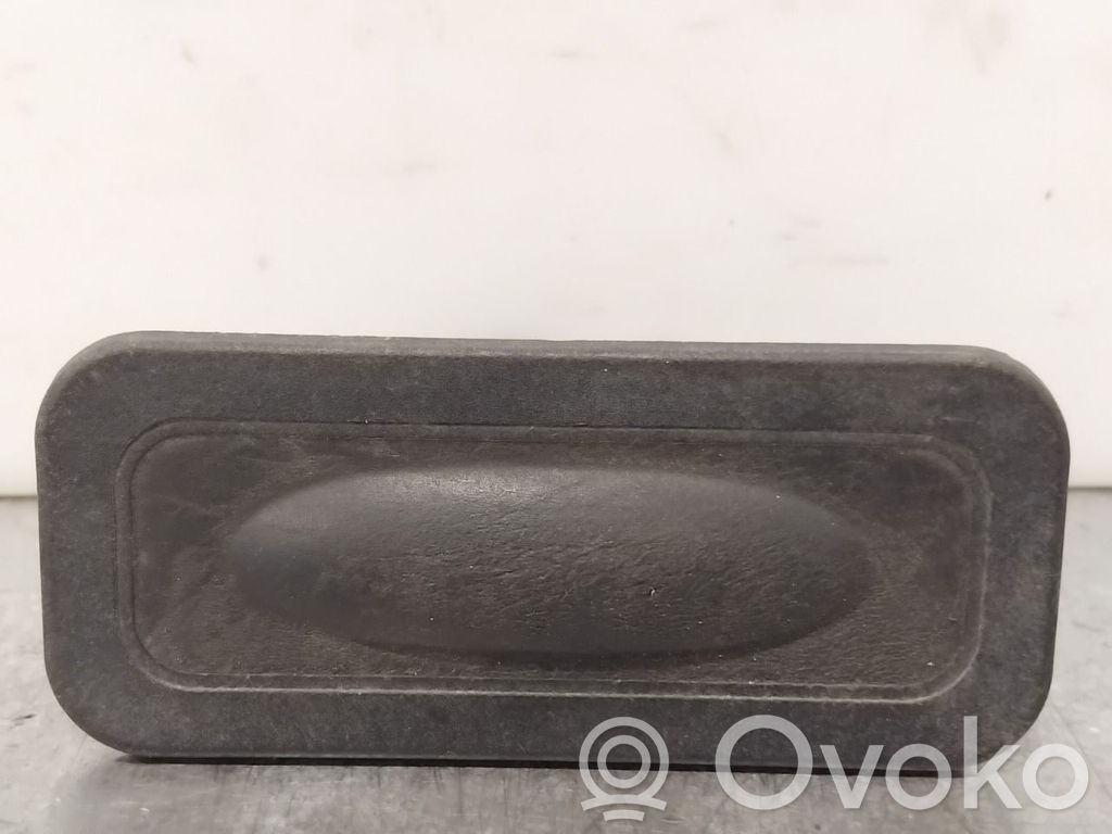 Renault Captur Tailgate/trunk/boot exterior handle 