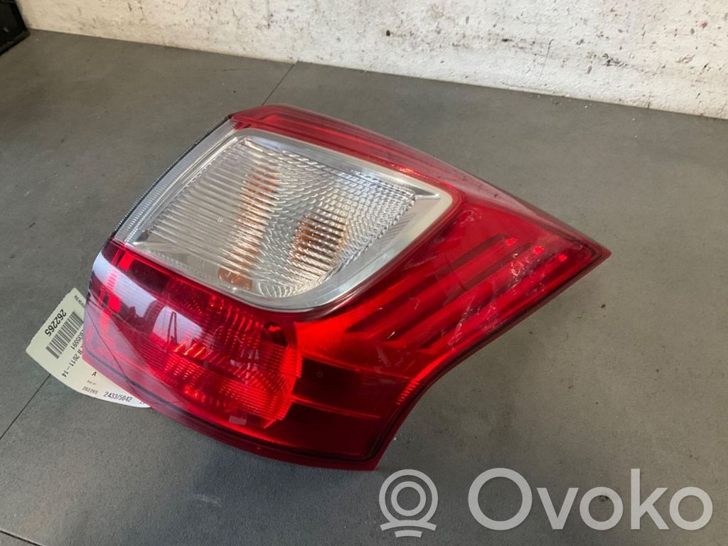 Ford C-MAX II Lampă spate în caroserie