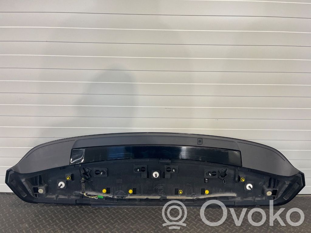 Volvo XC90 Becquet de coffre 