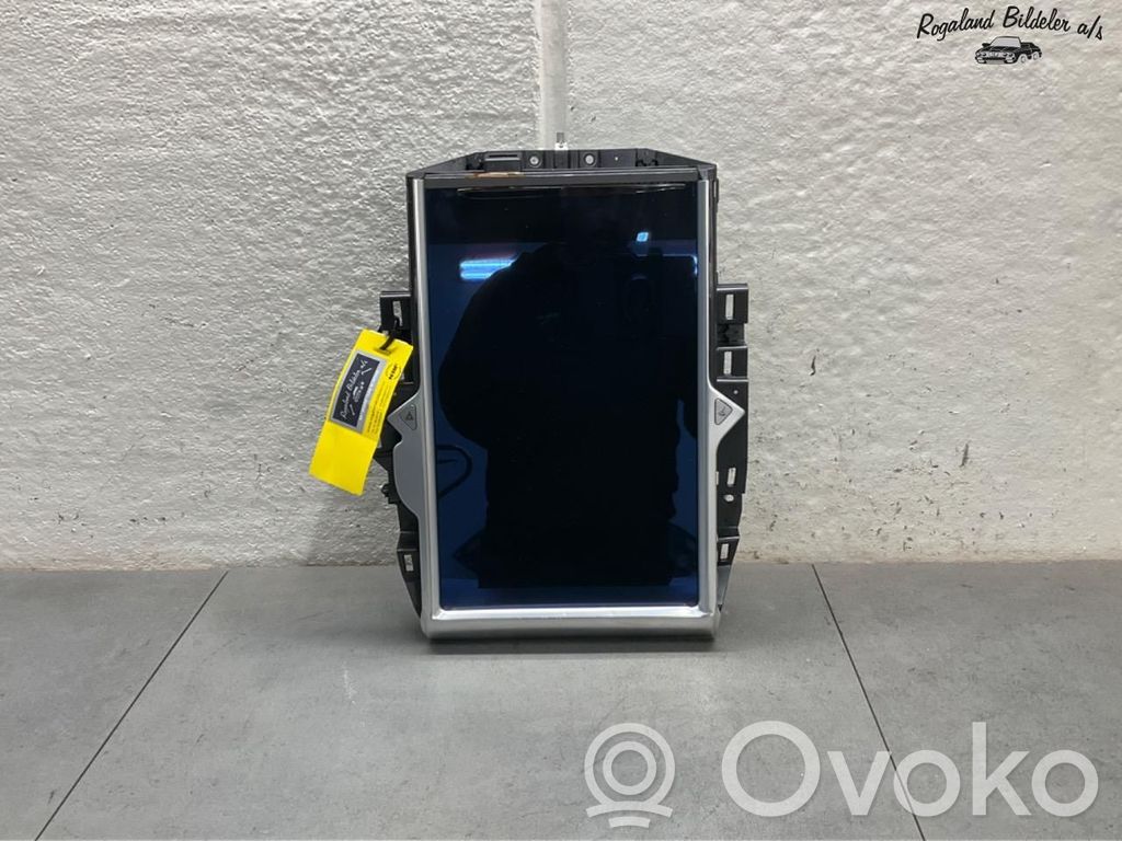 Tesla Model S Multimediju kontrolieris