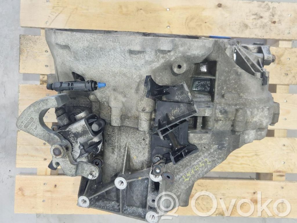 Volvo V60 Manualna 6-biegowa skrzynia biegów 