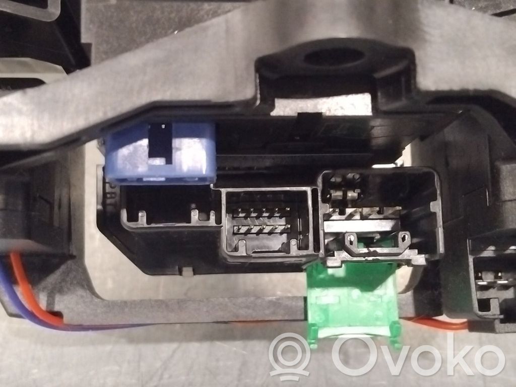 Mitsubishi Outlander Multifunctional control switch/knob