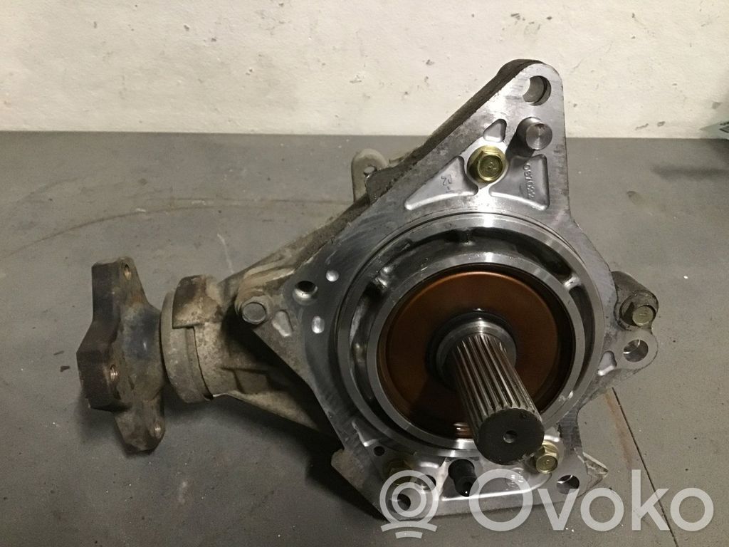 Nissan Qashqai Pārnesumkārbas reduktors / razdatka 
