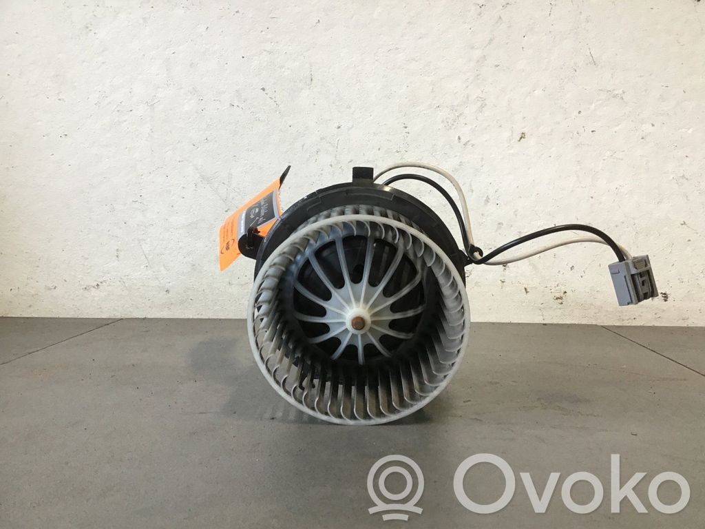 Opel Astra J Heater fan/blower