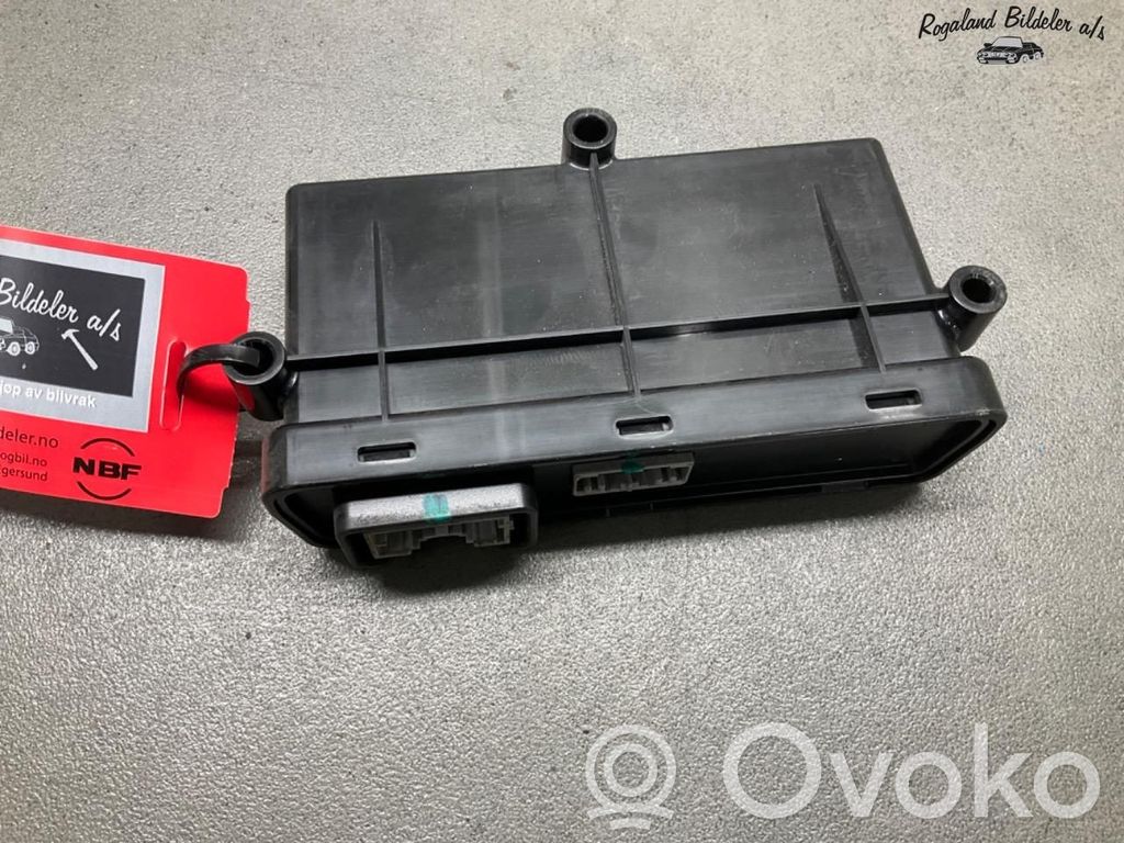 Tesla Model S Handbremsen-Steuermodul