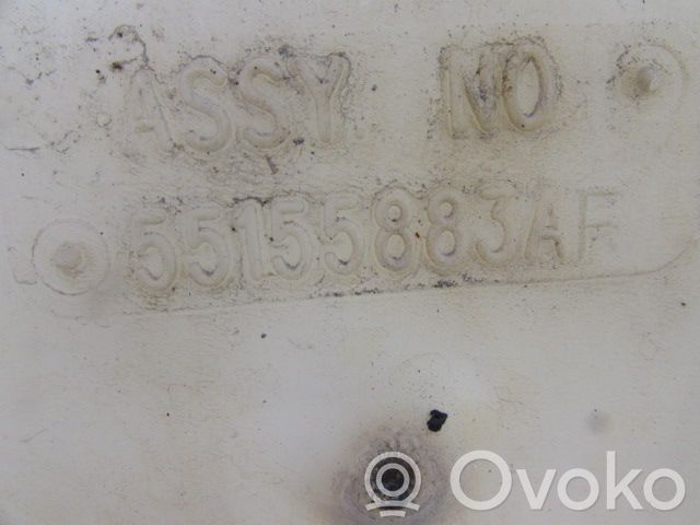 Jeep Cherokee KJ Réservoir de liquide lave-glace 