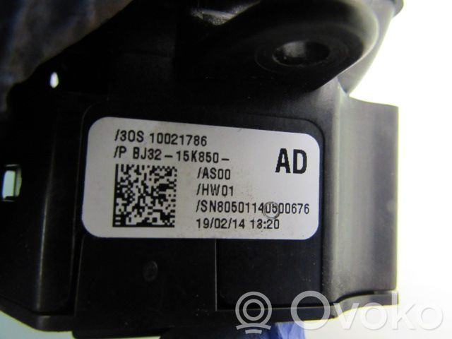 Land Rover Range Rover Evoque L538 Interrupteur, commande de frein de stationnement 