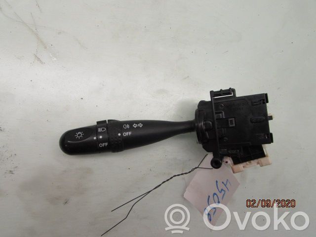 Suzuki Swift I Altri interruttori/pulsanti/cambi 