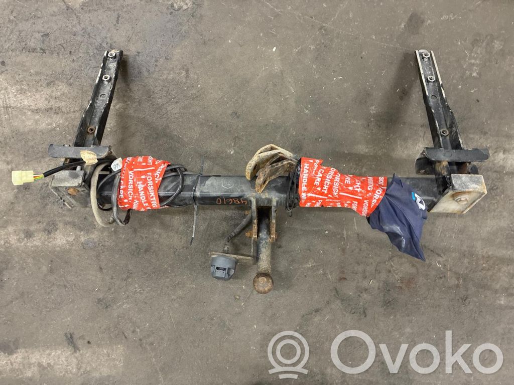 Subaru Outback Barra di traino 