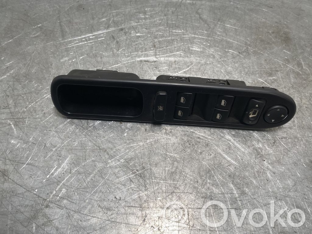 Peugeot 307 Interruttore di controllo dell’alzacristalli elettrico 