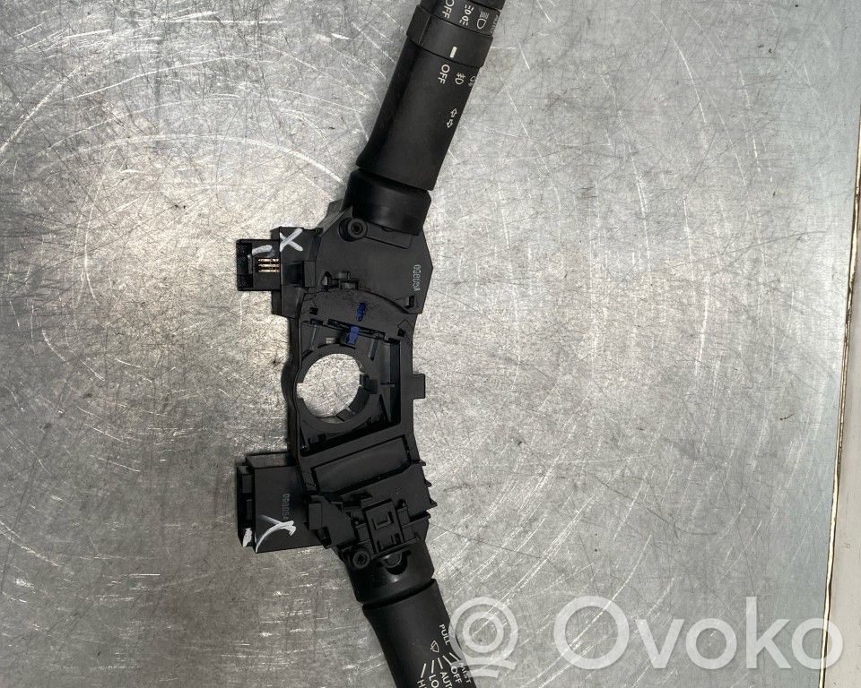 Subaru Outback Monikäyttöinen ohjauskytkin/nuppi
