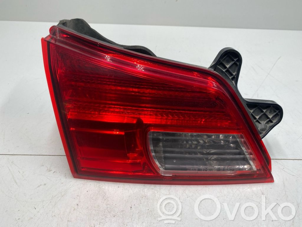 Subaru Outback Feux arrière / postérieurs