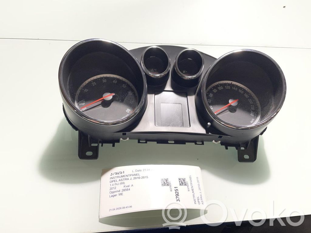Opel Astra J Spidometrs (instrumentu panelī) 