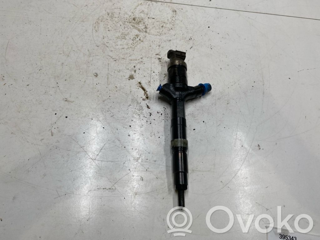 Toyota Corolla Verso AR10 Iniettore