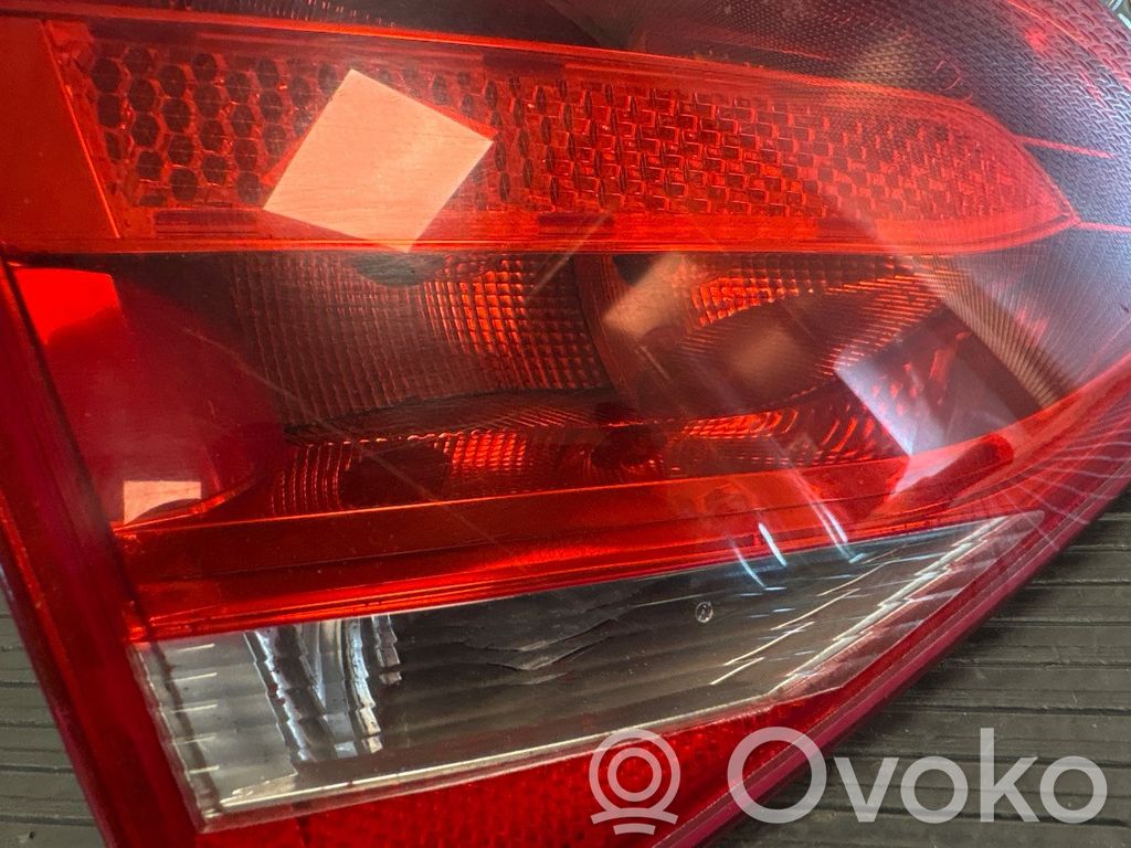 Audi A4 S4 B8 8K Rückleuchte Heckleuchte 