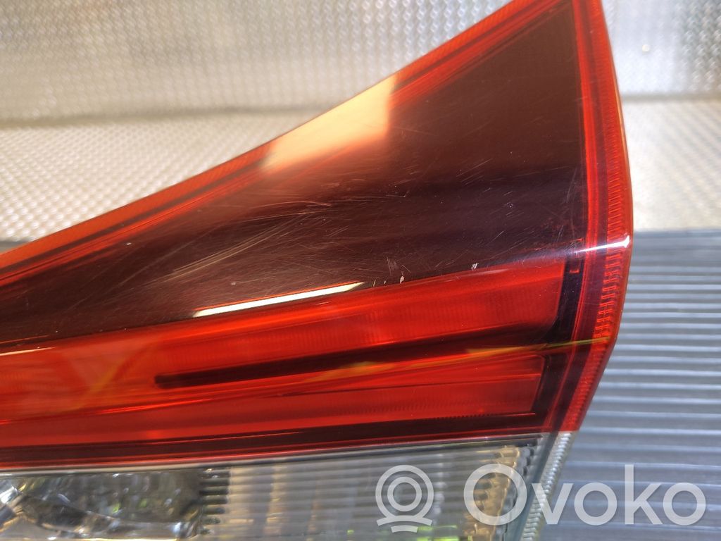 Toyota Auris E180 Luci posteriori
