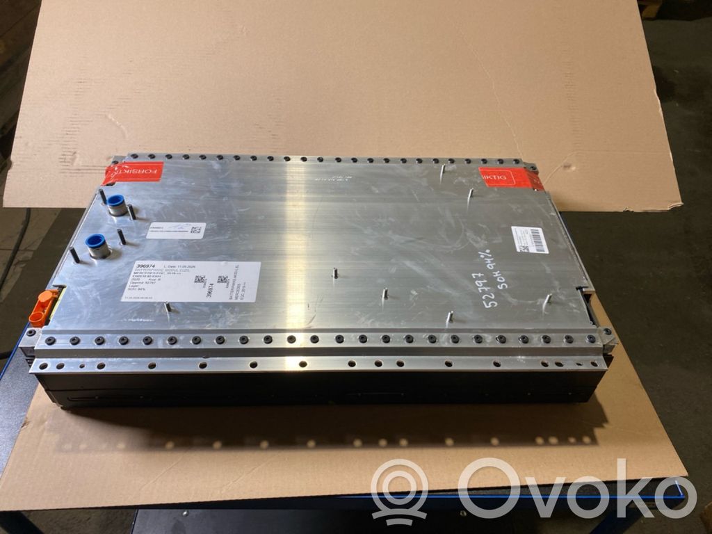 Mercedes-Benz EQC Cella batteria auto ibrida/elettrica