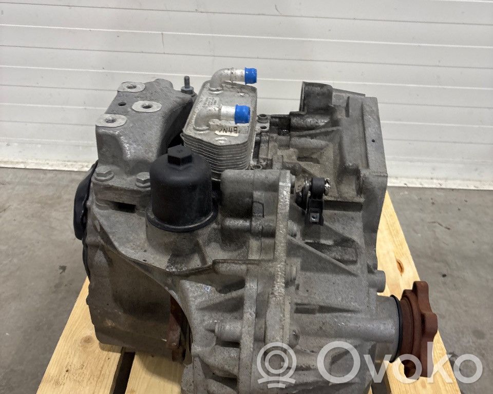 Volkswagen PASSAT B7 Automatic gearbox 