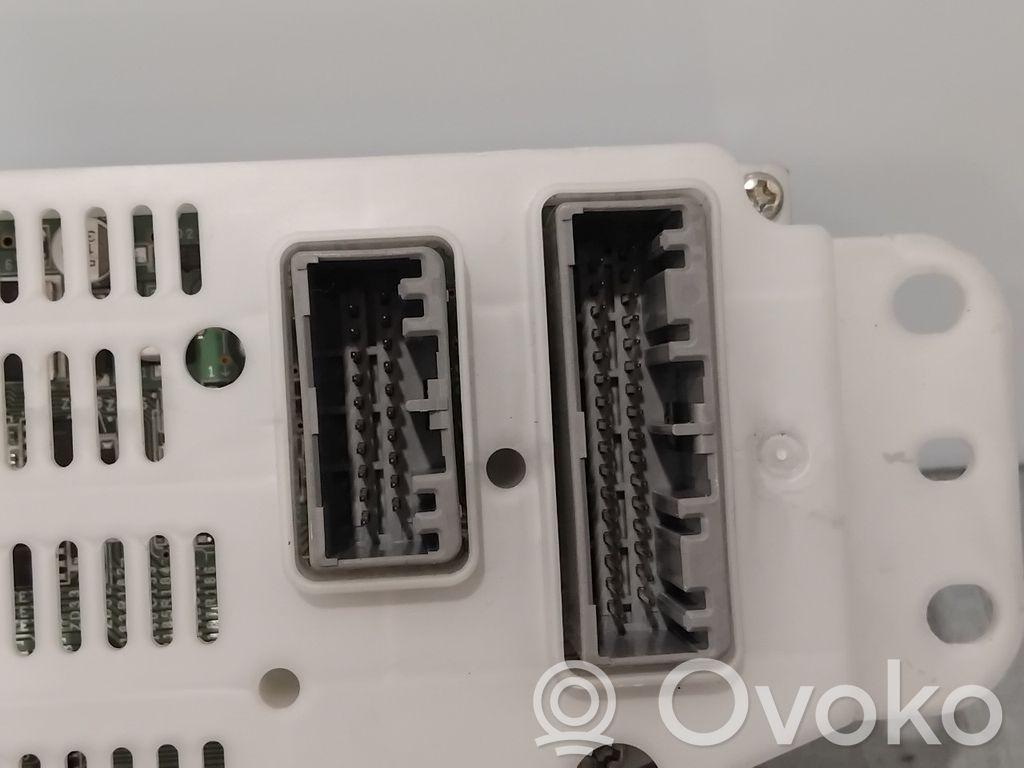 Mitsubishi Outlander Panel klimatyzacji / Ogrzewania 
