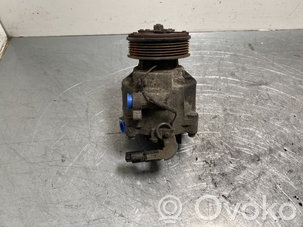 Mitsubishi Outlander Ilmastointilaitteen kompressorin pumppu (A/C) 