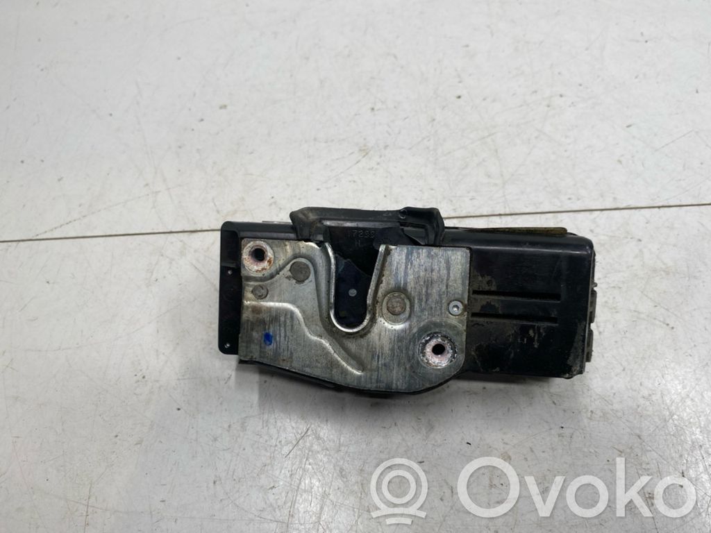 Tesla Model S Zamek drzwi przednich 