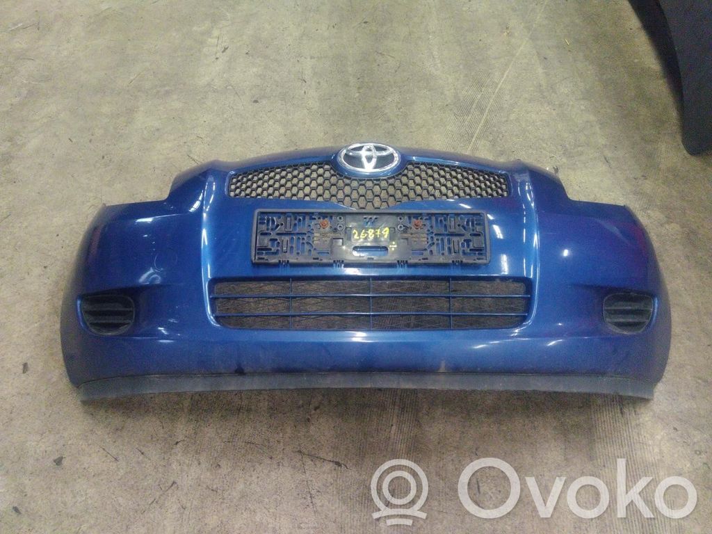 Toyota Yaris Stoßstange Stoßfänger vorne 