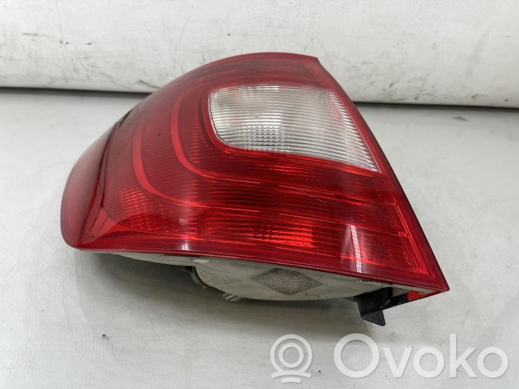 Skoda Superb B6 (3T) Galinis žibintas kėbule 