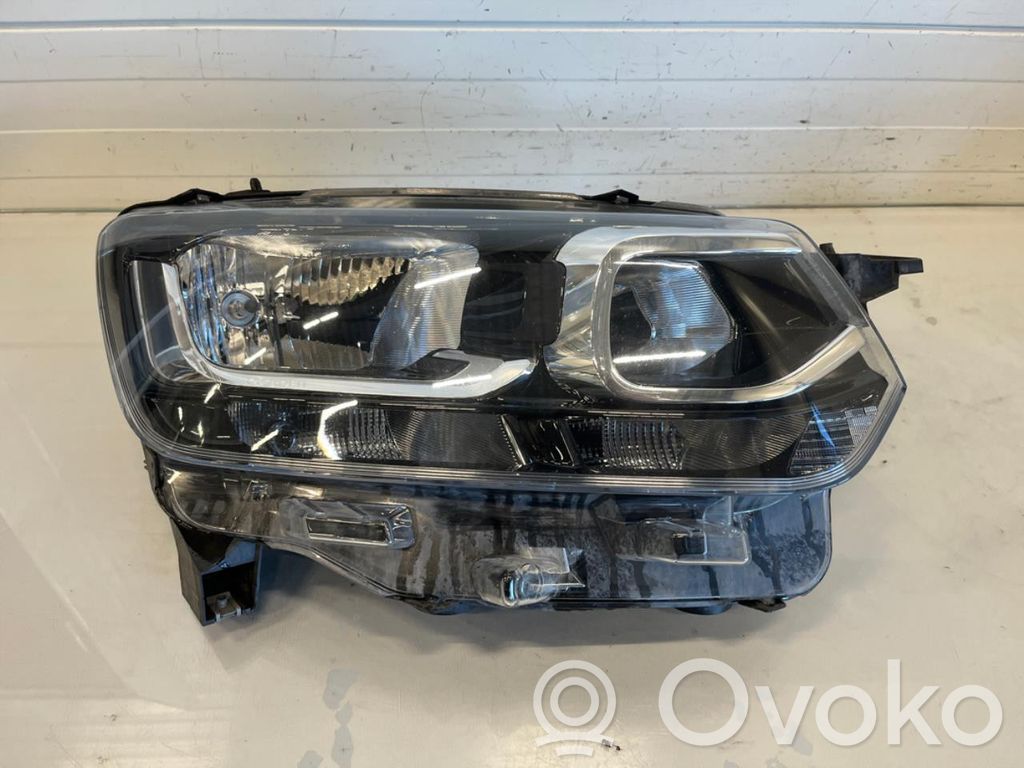 Citroen Berlingo Lampa przednia