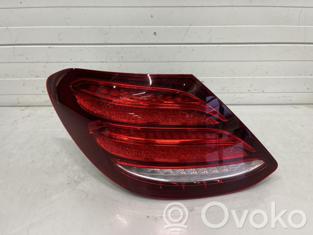 Mercedes-Benz E W213 Luci posteriori 