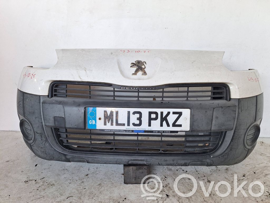 Peugeot Partner Parachoques delantero 