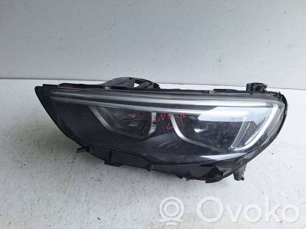 Opel Insignia B Scheinwerfer 