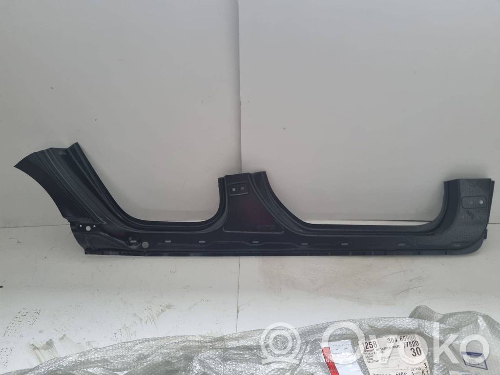 Volvo V40 Schweller 