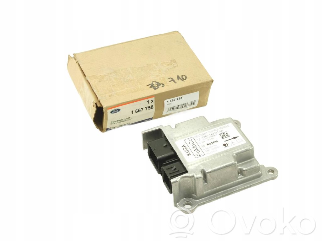 Ford Kuga I Airbag set 