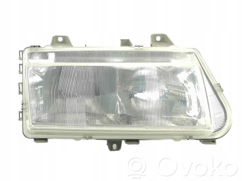 Fiat Ulysse Lampa przednia 