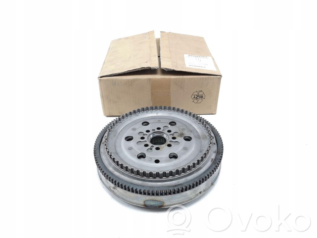 Opel Astra J Dual mass flywheel 