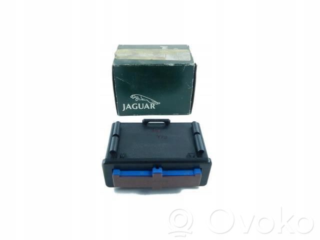 Other control units/modules   DBC10008,DBC10008