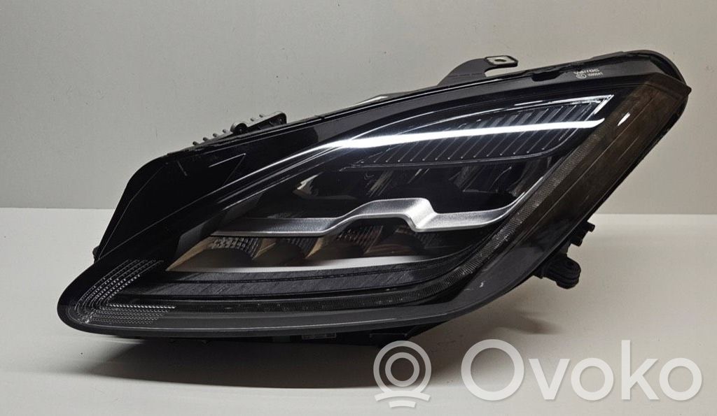Jaguar E-Pace Headlight/headlamp 